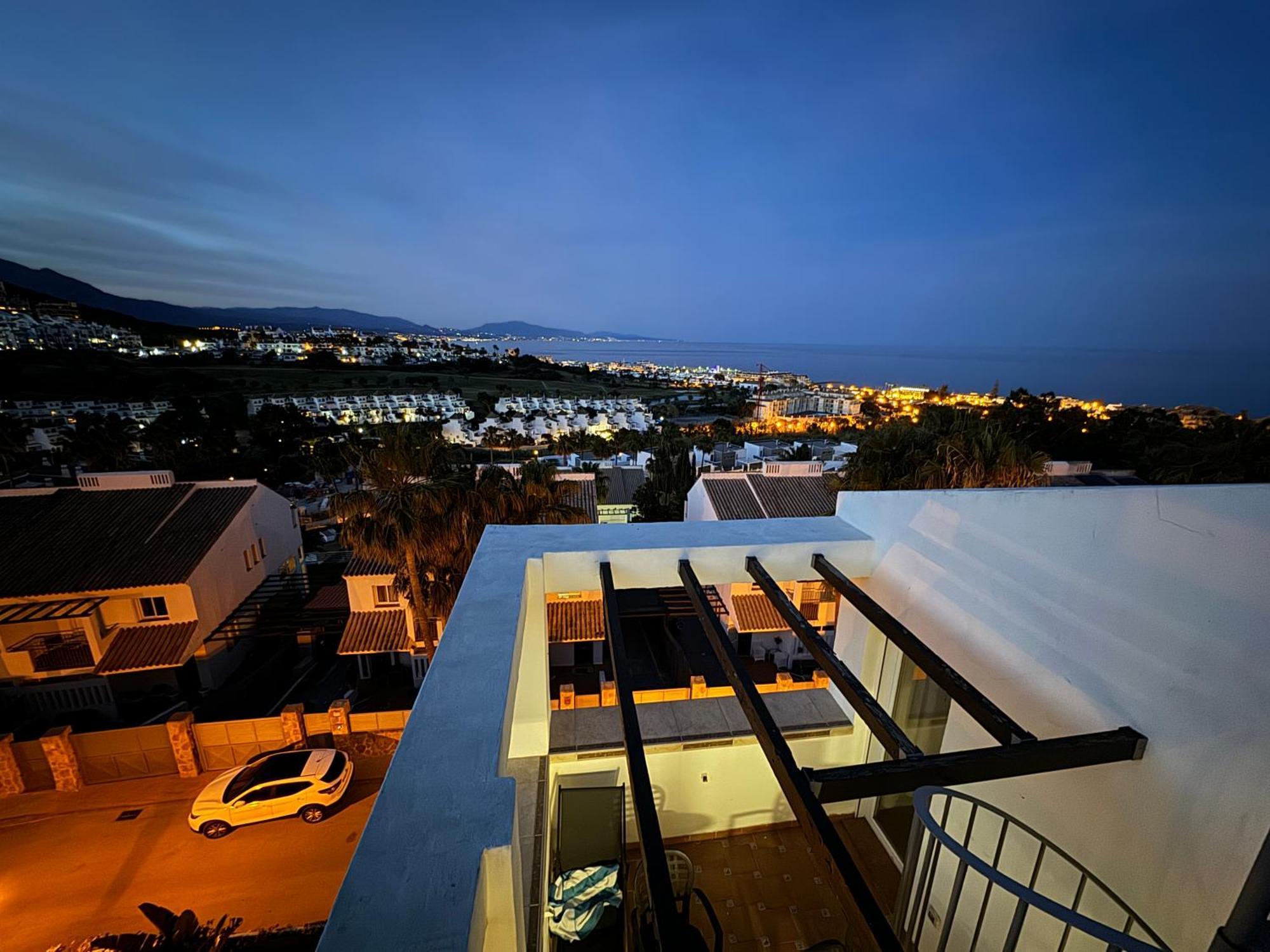 Apartamento Casa Feliz - Penthouse In Manilva Exterior foto